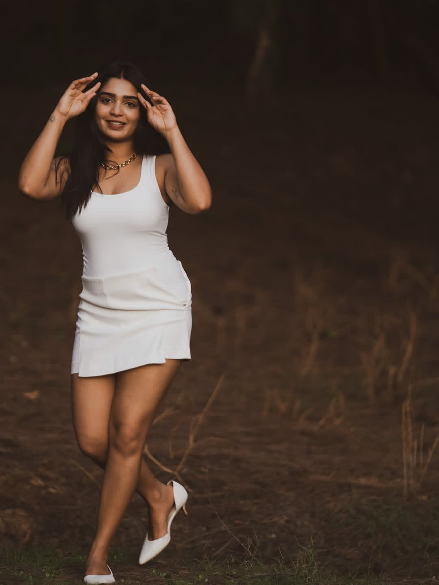 Weekendvibes_'s tweet photo. Gouri Kishan 🤍
#Gouri #GouriKishan https://t.co/Gn9FDjKPhj