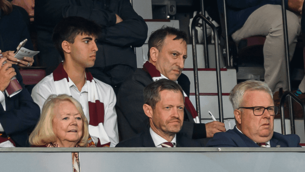 MBirdAnalysis's tweet photo. In the 8 years since Tony Bloom and JTA got involved with USG, 7 managers have been appointed - none lasting longer than two seasons. 

The first 2 under Bloom's regime had no Belgian football ties, but the following 5 did. 

Could Hearts be looking closer to home than expected? https://t.co/nKy2Ge4wsN