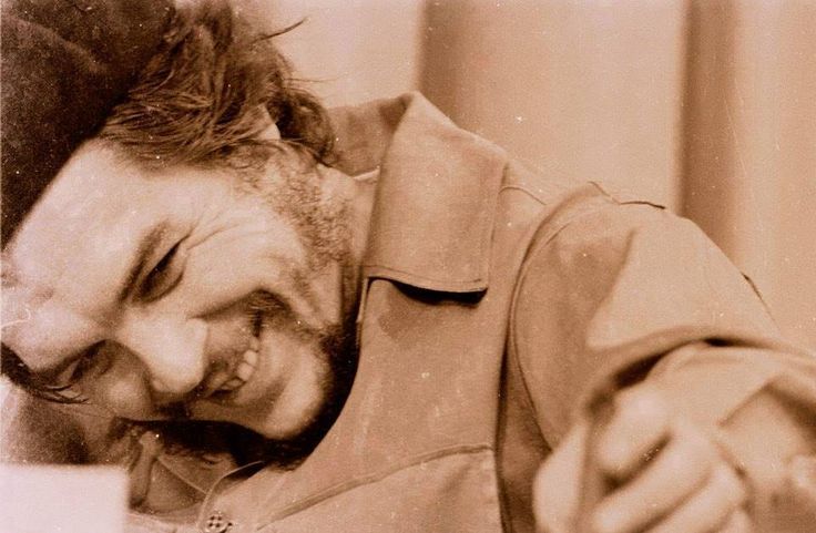 ningjongun's tweet photo. o mais doce dos revolucionários ❤️ feliz aniversário, comandante

hasta siempre https://t.co/A6BknjfvMD