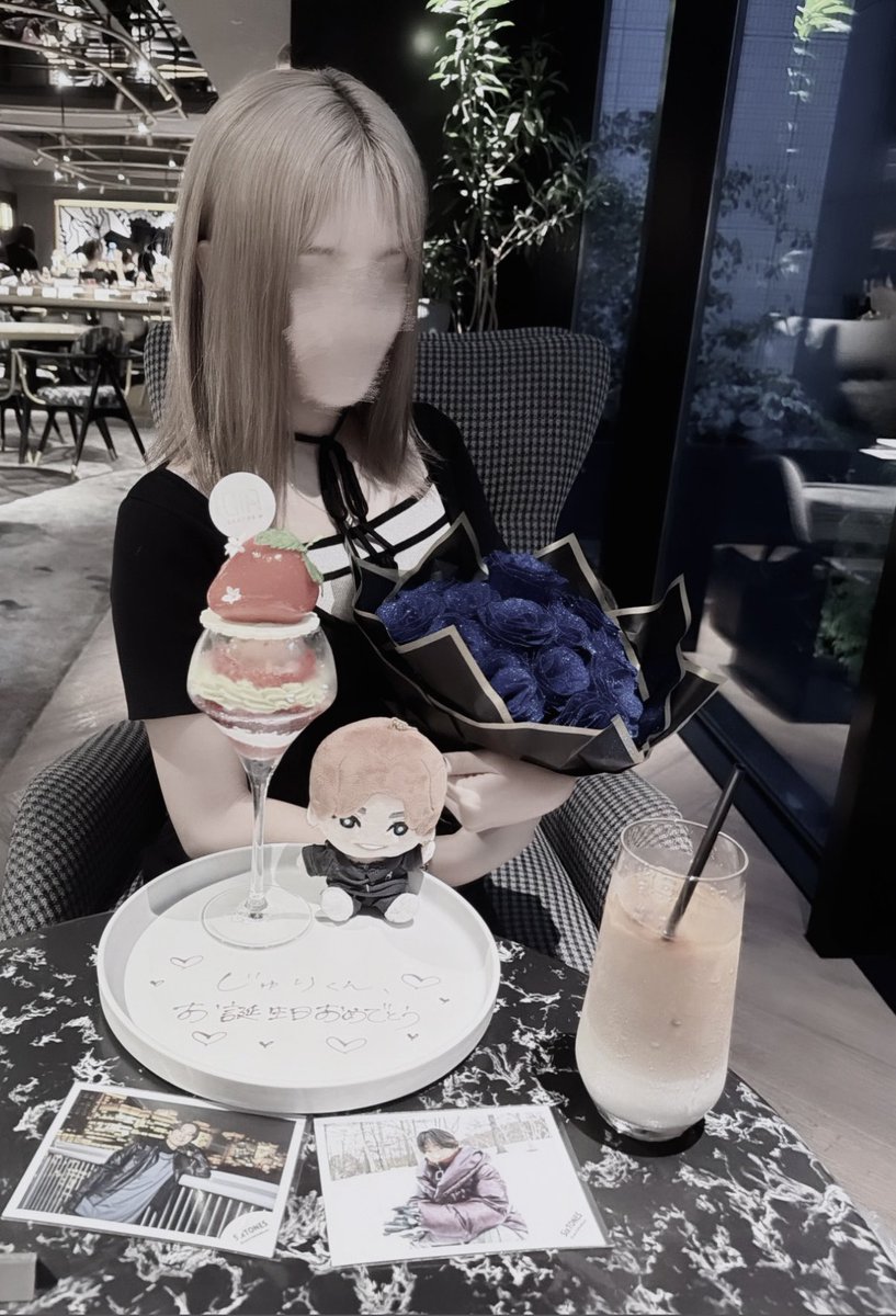 waaa___55's tweet photo. じゅりくん31歳のお誕生日おめでとう💋♡
生まれてきてくれてありがとう.生きててくれてありがとう.

私の人生に欠かせない存在になってくれてほんとに幸せだよ꒰՞ɞ̴̶̷̥⩊ɞ̴̶̷̥՞꒱♡

これからも私の世界一最高なキラキラアイドルでいてね💍

 #田中樹誕生祭2026  #田中のオンナ #田中樹 https://t.co/6BVDRZT5gw