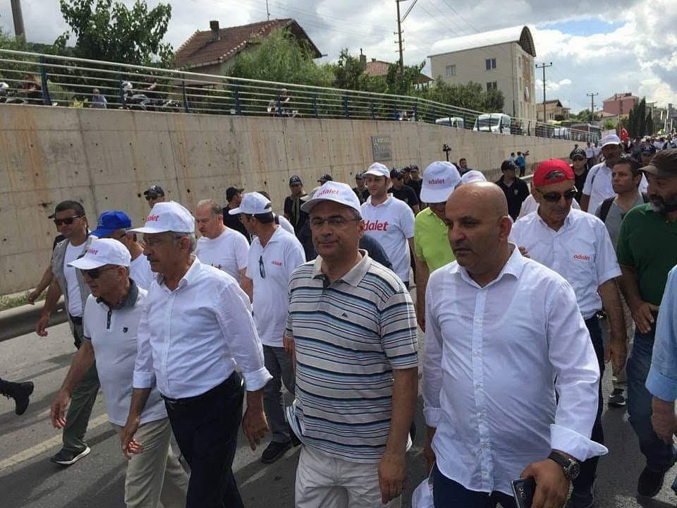 AvTuranAydogan's tweet photo. Adalet yürüyüşü 9 yaşında …

#HerkesİçinADALET 
#AdaletYürüyüşü #KemalKılıçdaroğlu
#HakHukukAdalet @kilicdarogluk https://t.co/5lf0UA7RuP