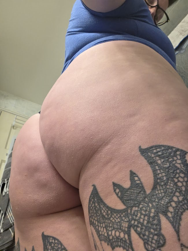 jennscottofc's tweet photo. Cum fill this up for me. https://t.co/Shrc1knKQR