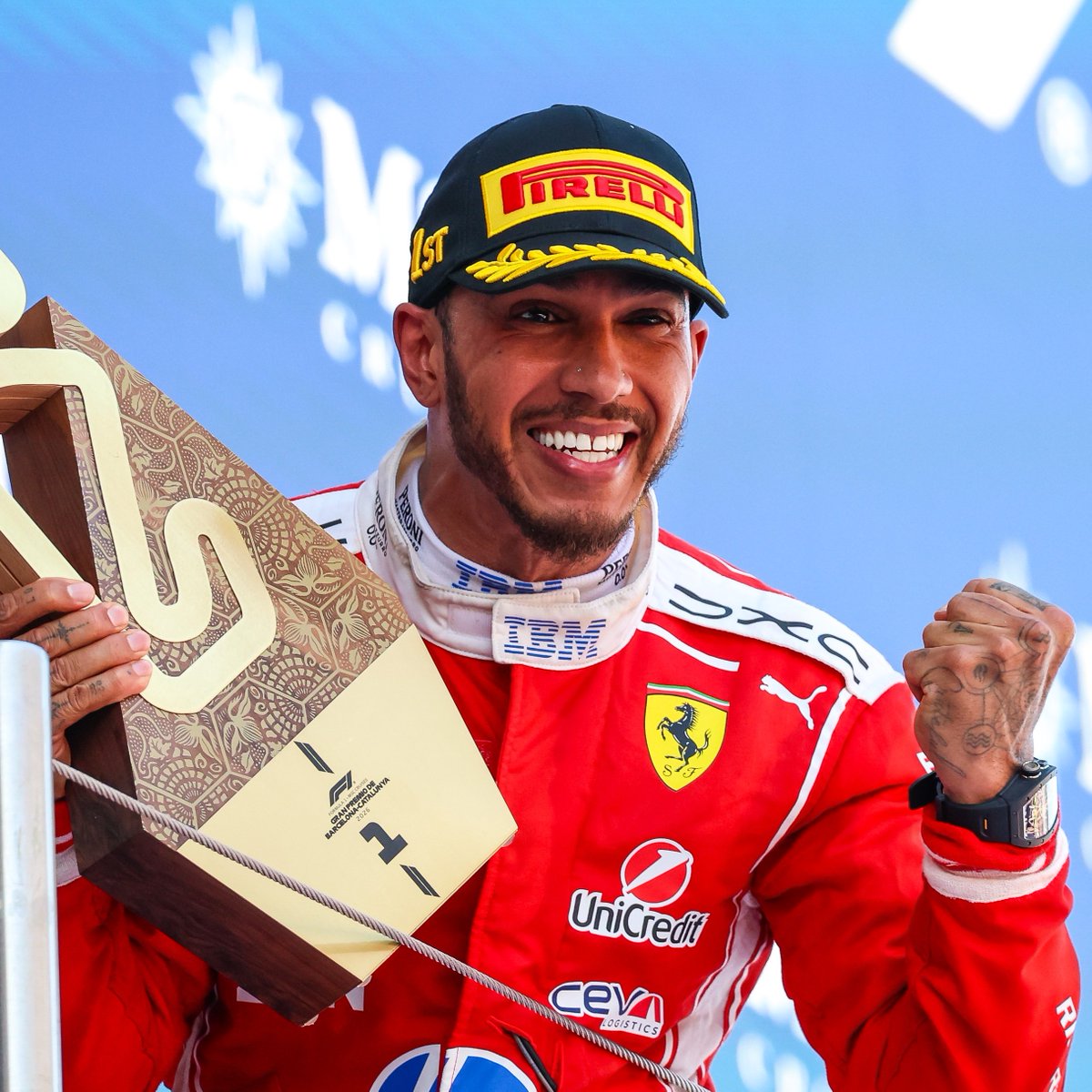 blog_formula1's tweet photo. Primeira vitória de Michael Schumacher na Ferrari: Barcelona, junho de 1996.

Primeira vitória de Lewis Hamilton na Ferrari: Barcelona, junho de 2026.

❤️ https://t.co/VxdrahGrjX