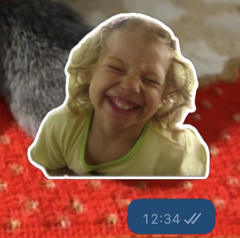 sof_cacho1891's tweet photo. soy adicta a este sticker mío de chiquita jajaja https://t.co/d50pW48c13