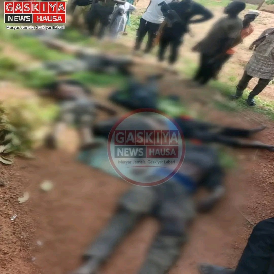 DanKatsina50's tweet photo. SEVEN VIGILANTE OPERATIVES KILLED IN BANDIT ATTACK ON SECURITY CAMP IN NIGER STATE 

Seven members of a local vigilante group stationed at Matseri Camp in Kotonkoro District of Mariga Local Government Area, Niger State, have been killed following a deadly attack by armed bandits on Saturday.

Information obtained by Gaskiya News Hausa revealed that the bandits reportedly came from the Sangeko area of neighboring Zamfara State and launched a surprise assault on the vigilantes' camp, opening fire on the operatives.

Sources said the vigilantes engaged the attackers in a fierce gun battle before they were eventually overwhelmed. However, the security volunteers reportedly succeeded in killing several of the bandits during the exchange of gunfire.

The incident is the latest in a series of security challenges affecting communities in parts of Niger and Zamfara States, where armed groups have continued to carry out attacks on both civilians and security personnel.

As of the time of filing this report, authorities had not issued an official statement regarding the attack.