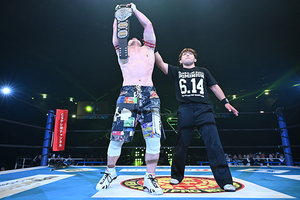 Cory_Hays407's tweet photo. YOH defeated DOUKI at #njDOMINION to become the new IWGP Junior Heavyweight Champion https://t.co/jL9q3aYVdi
