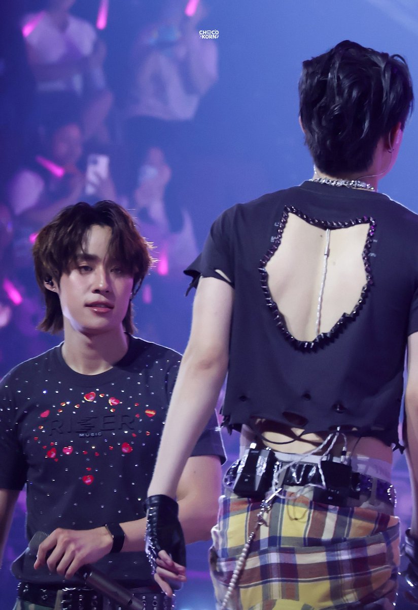 Je_tay_aime's tweet photo. ตามหึงไม่หวัดไม่ไหว https://t.co/Patcyv28sP