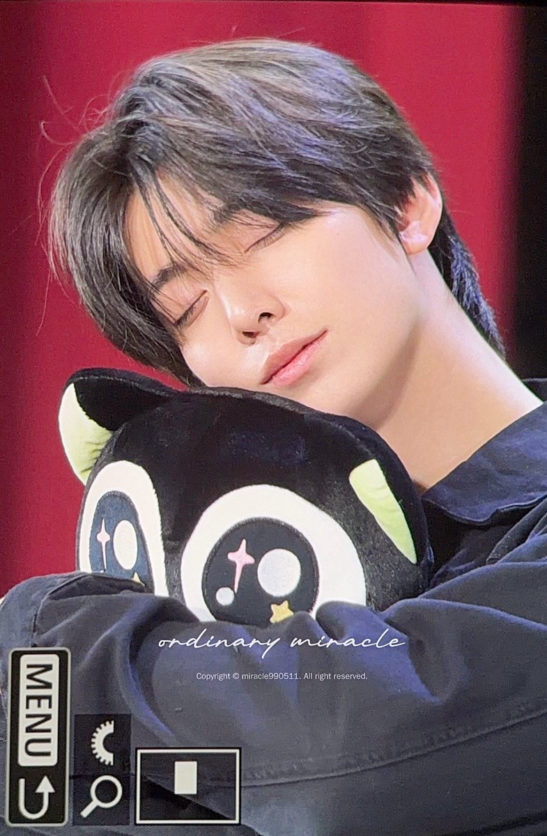 miracle990511's tweet photo. 260614  
#SF9 #휘영 #HWIYOUNG @0_rbsl https://t.co/ksbGhLV0FF