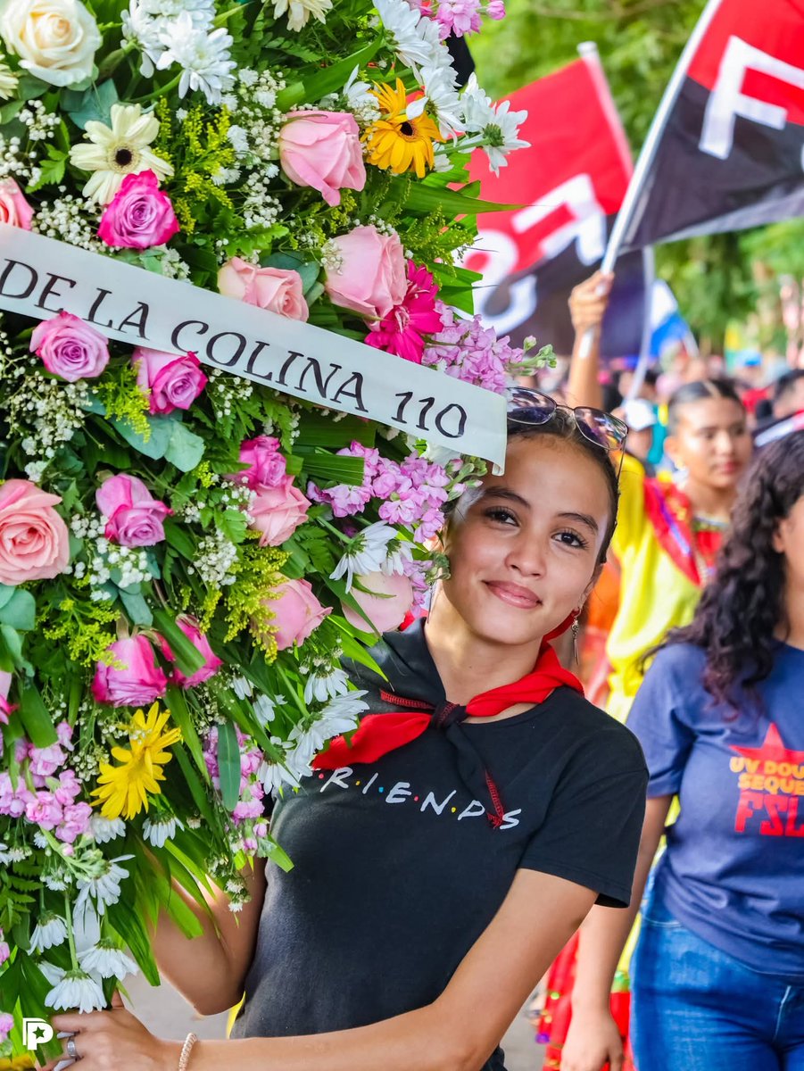 PrensaPopulr's tweet photo. ❤️🖤 La marea rojinegra se desbordó por las calles del Distrito 7️⃣ de Managua durante la caminata en conmemoració a los Héroes y Mártires de la Colina 1️⃣1️⃣0️⃣. 🪦

#Managua
#FSLN https://t.co/RMur6P8s8g