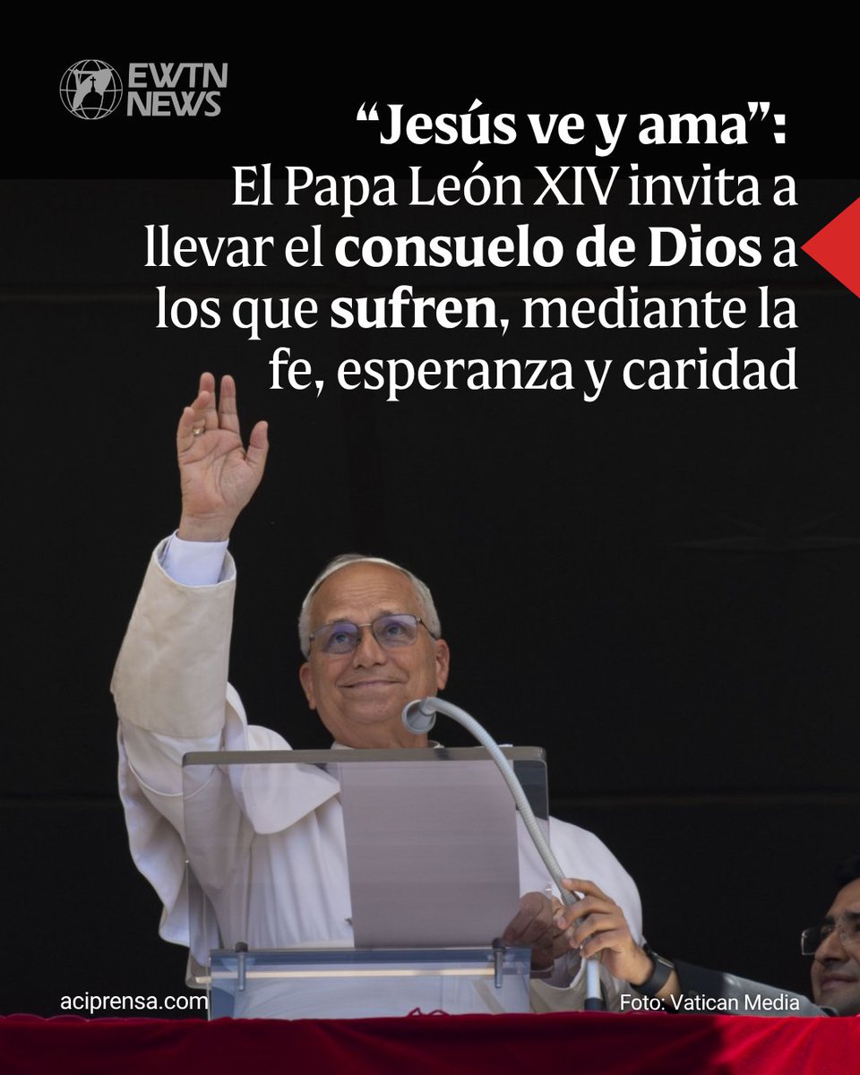 aciprensa's tweet photo. Durante el rezo del Ángelus de este domingo 14 de junio, el Papa León XIV aseguró que “Jesús ve y ama. Ama y sufre por nosotros, con nosotros: su compasión expresa no sólo cercanía fraterna, sino voluntad de redención”, subrayó.

“El Evangelio de hoy nos ofrece un gran regalo, porque todos los que lo escuchan están incluidos en la mirada de Jesús”, dijo el Santo Padre al abordar el pasaje tomado del Evangelio según San Mateo.

El Papa destacó que “haciéndose nuestro hermano, el Hijo de Dios mira a la gente, mira a la humanidad: ve la opresión que aplasta y la violencia que quita la fuerza. Ve las heridas de las guerras y el vacío del consumismo”. Jesús, continuó, “ve rostros reducidos a máscaras, familias rotas por el mal y jóvenes ilusionados por falsos ideales”. Cuando el “Evangelio es anunciado y practicado, el mal se derrumba como una enfermedad que termina, como una noche que le deja paso al alba, como la muerte vencida por el Resucitado”.

“De ese modo, la mirada de Jesús transforma la realidad: llena de amor, su iniciativa da vida a un pueblo nuevo, la Iglesia, llamado a continuar la misión de los apóstoles: ‘Gratis habéis recibido, dad gratis’”, señaló el Papa.

Al finalizar su mensaje previo al rezo del Ángelus, el Santo Padre recordó a todos los fieles que “la tarea de evangelizar nace del don de Dios que en Cristo se vuelve perdón para el mundo, servicio a los más pequeños y más pobres, compromiso por la justicia”.

“Pidamos el auxilio de la Virgen María, llena de gracia, para que respondamos con gozo y valentía a la misión a la que Jesús nos llama”, concluyó.