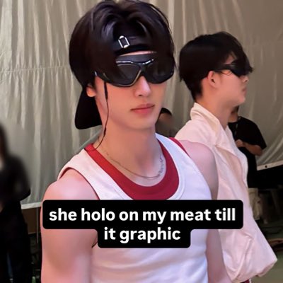 holographicmeat tweet media