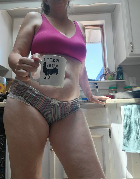 Jane - Do you like my mug? https://t.co/fIyi2Z1ynm