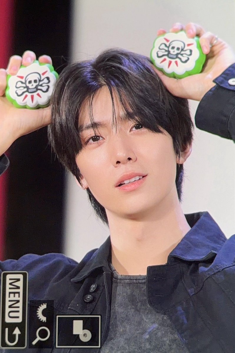 miracle990511's tweet photo. 260614  
#SF9 #휘영 #HWIYOUNG @0_rbsl https://t.co/5ClUDqjfBj