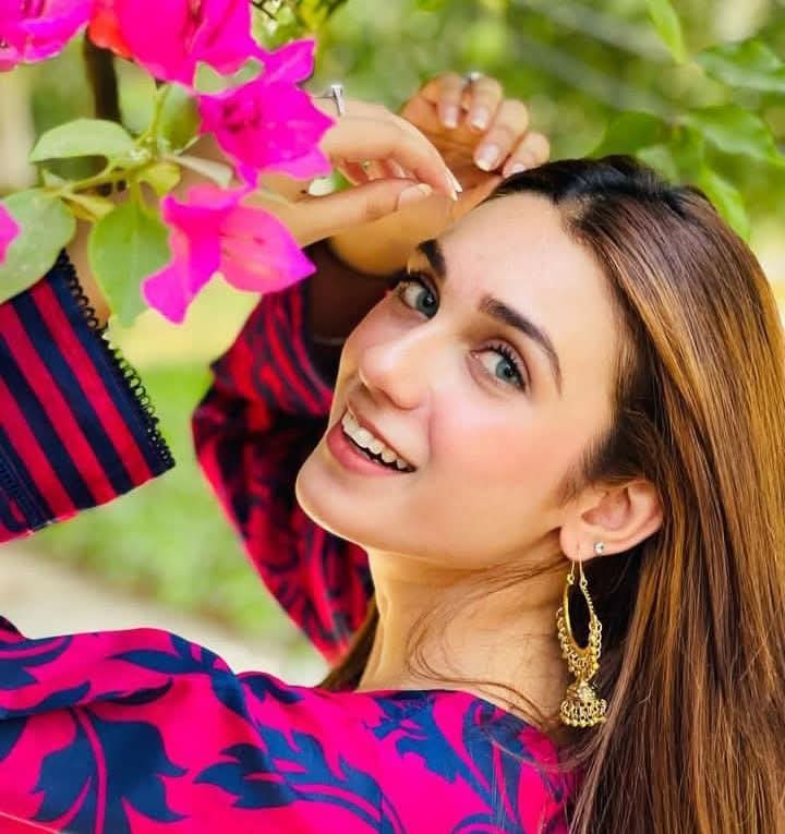 ijazk90's tweet photo. خمار عشق نے آنکھوں میں وہ حروف بھرے..!!

کتاب کوئی بھی ہو مضمون تیرا ہی ہوتا ہے..!!

💞M

#قومی_زبان https://t.co/ki2Z2ZFz2I