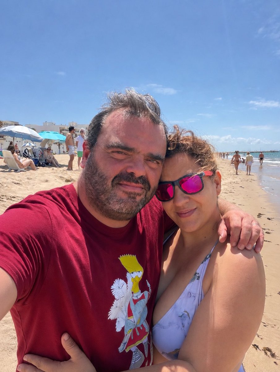JMLG78's tweet photo. Felicidad plena. #UnDíaUnaFoto https://t.co/vOlxl7yajF