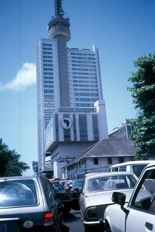 historicallagos's tweet photo. The 1983 Lagos Skyscraper Fire That Shocked Nigeria

On 24 January 1983, Lagos witnessed one of the most dramatic disasters in its modern history when fire engulfed the 32-storey External Telecommunications Building, then among the tallest and most iconic structures in Nigeria. https://t.co/dZiMD8lgdL