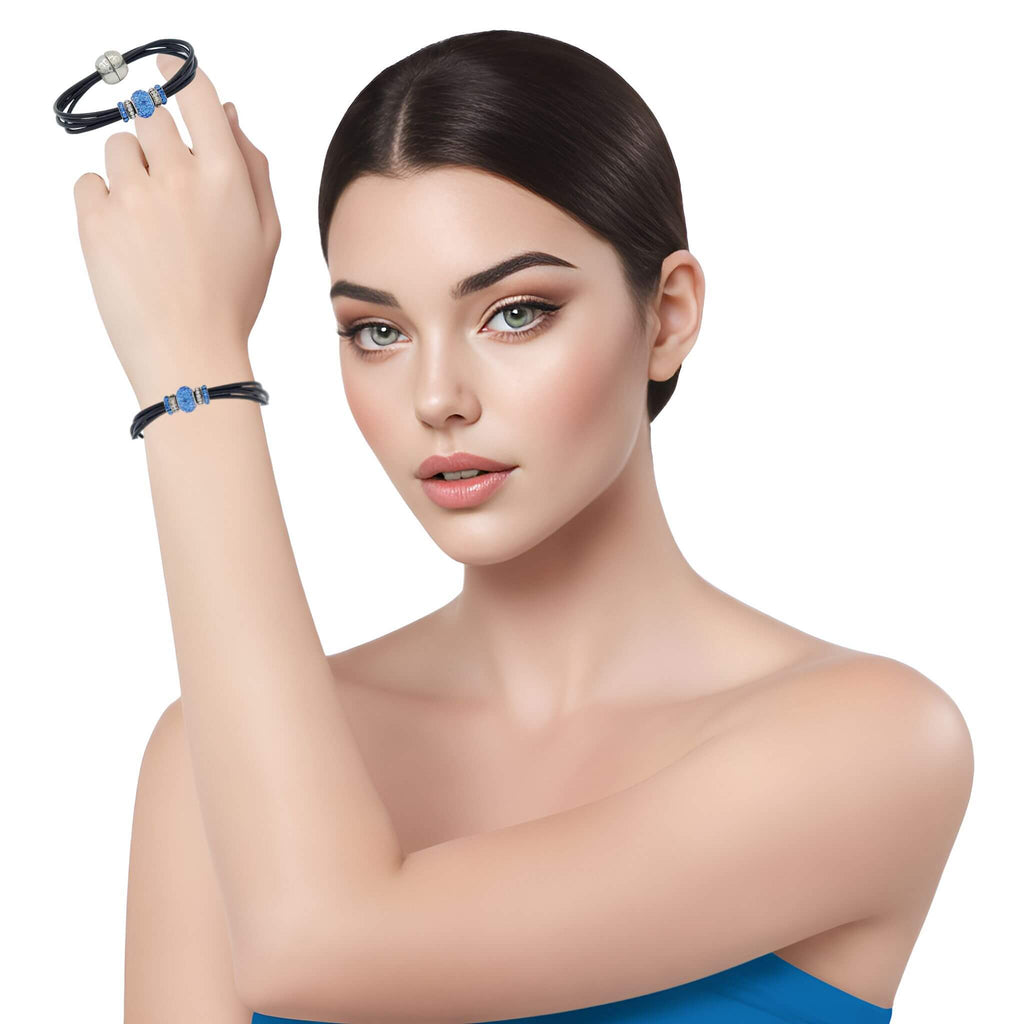Romyandchic's tweet photo. 👉 Click aquí 👉 Find the link in our bio
💎 Pulsera de cuero negro y brillantes azules
✨ €43 https://t.co/KFmSTiyexg