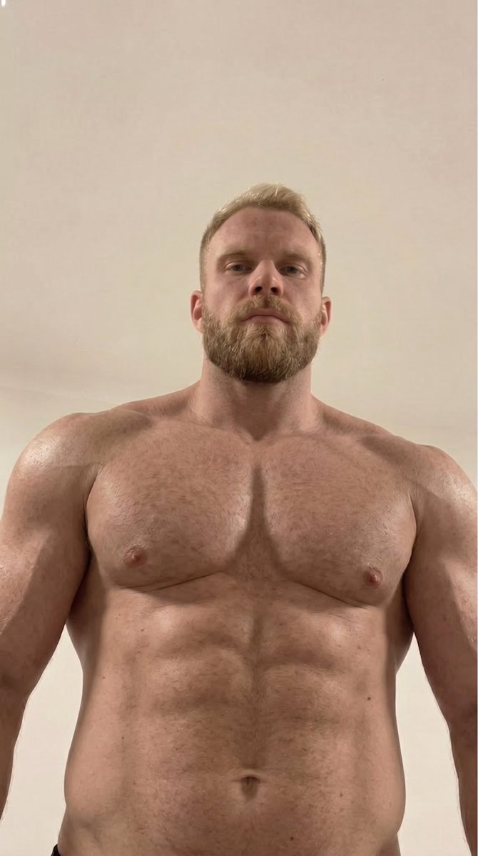 RomanVoss140652's tweet photo. Today you're going to obey me, understood?🔥 https://t.co/RZpU2wA413