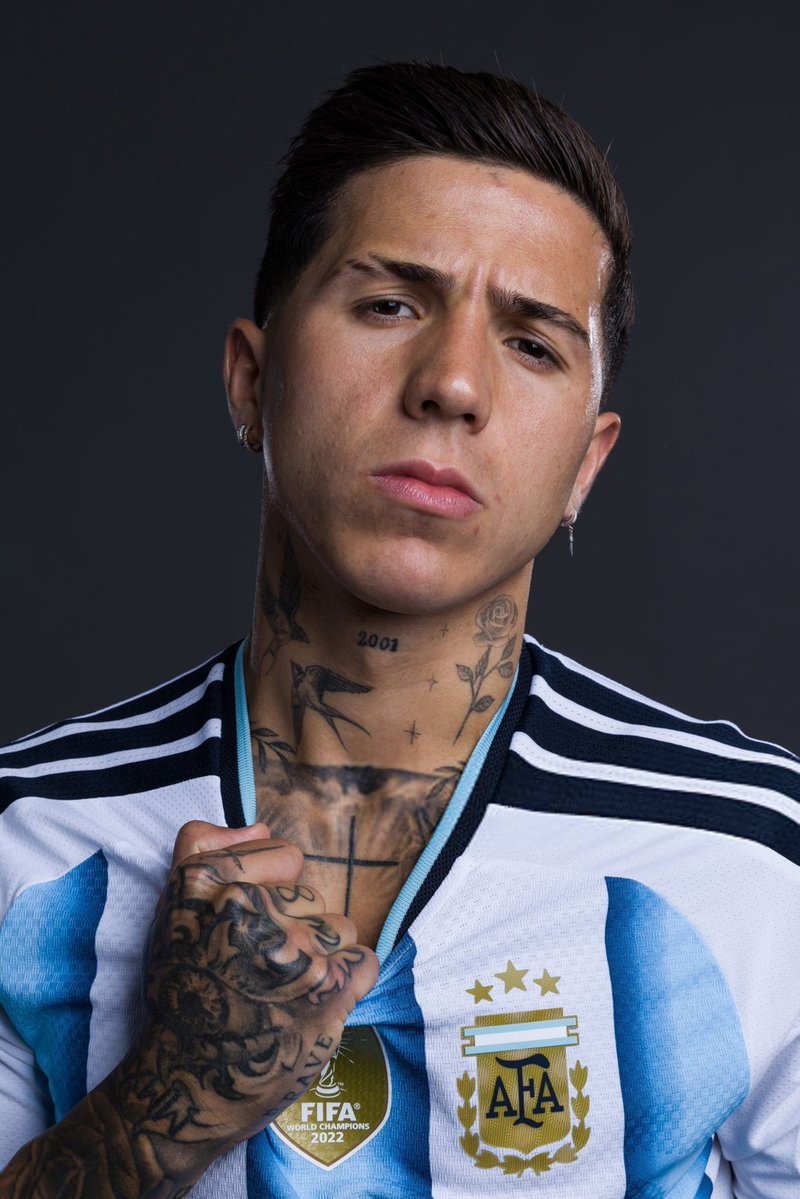 otbmrtnz's tweet photo. estoy enamorada de este varón https://t.co/ZsQYdmYjIz