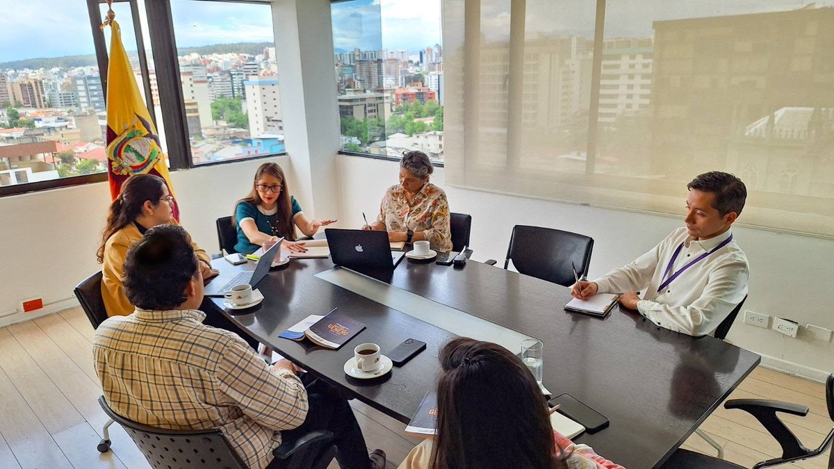 comagaec's tweet photo. COMAGA y el Consejo Nacional para la Igualdad de Género sostuvieron una reunión de trabajo que marca un paso importante para los territorios amazónicos y galapaguenses. En este espacio de diálogo institucional, acordaron la firma de un Convenio de Cooperación Interinstitucional https://t.co/v7M2SB5e1W