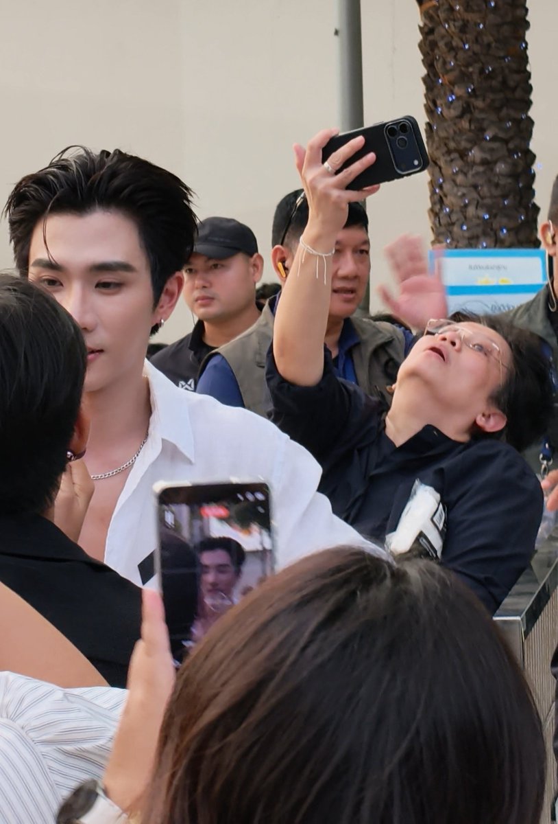 bumbim_pt_'s tweet photo. นี่ค่ะ...แม่แอ๊ดกุก็พยายามอย่างเต็มที่  มึงจะเอาอะไรอีกอีผี.....
😏😏😏😏😏😏😏😏😏😏😏😏😏 https://t.co/BILteYprkv