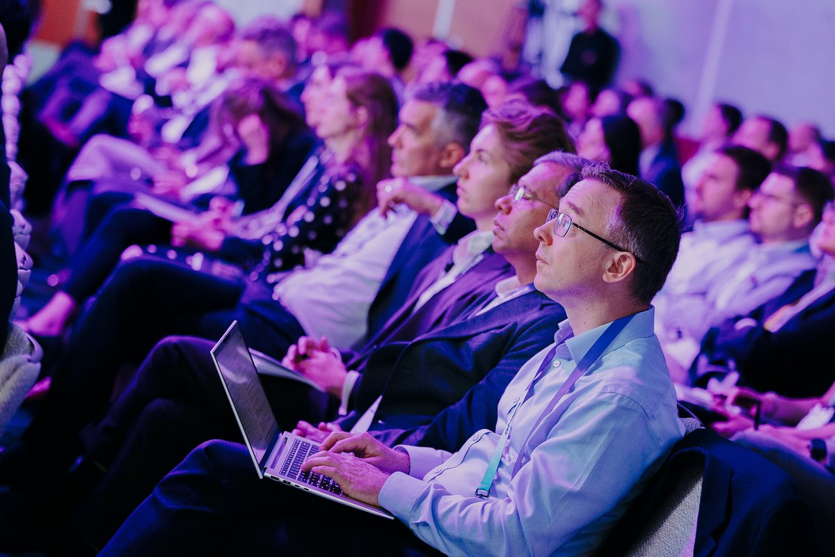 BloombergNEF tweet media