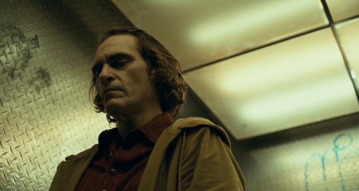 TheCineMoments's tweet photo. Joker (2019) 
Director: Todd Phillips https://t.co/hOxLvkykdI