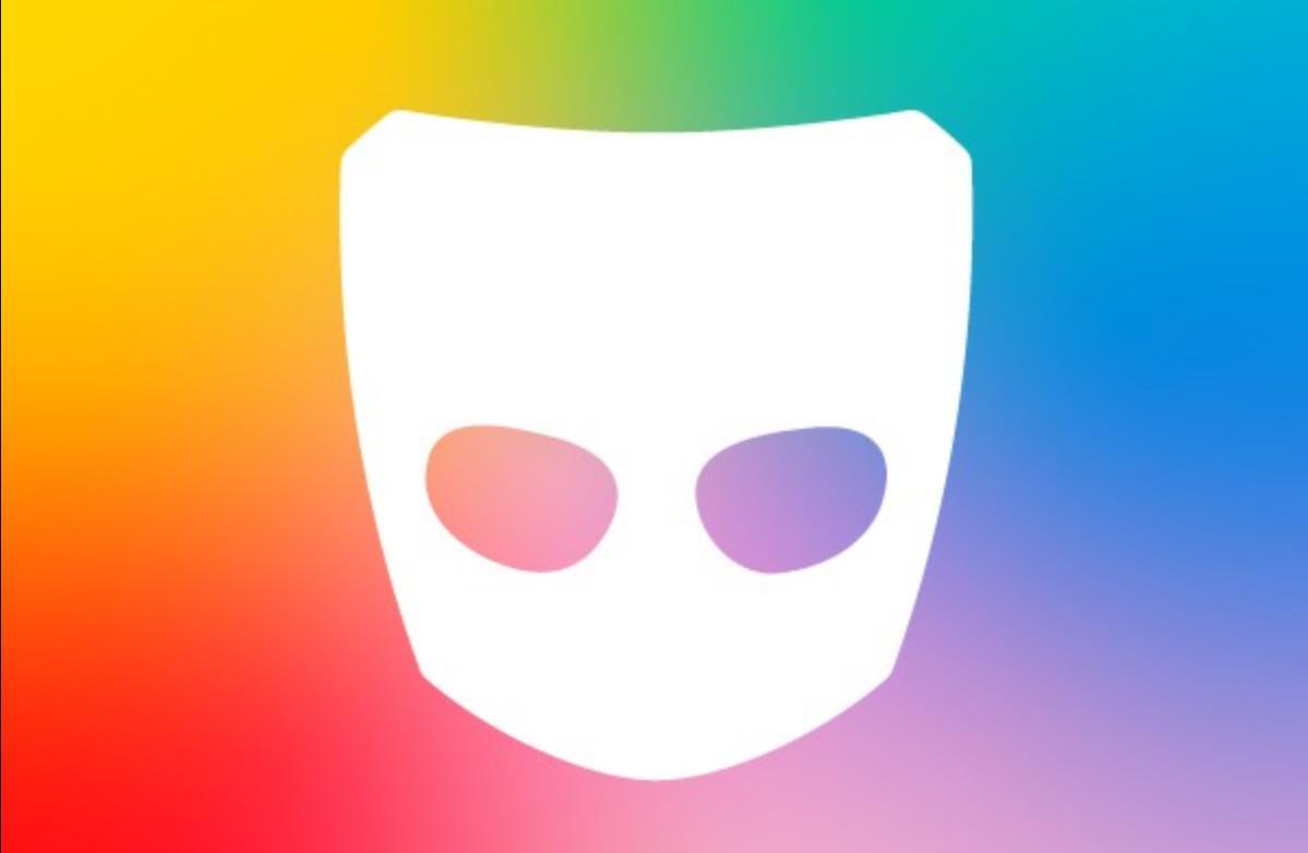 alexjamesoldham's tweet photo. I can’t believe Grindr caved in to the woke mob🤬🤬🤬!! I used to use this app everyday, but I instantly deleted it as soon as I saw this woke bs! #boycottgrindr #WokeAgenda https://t.co/3C2gwla3aV