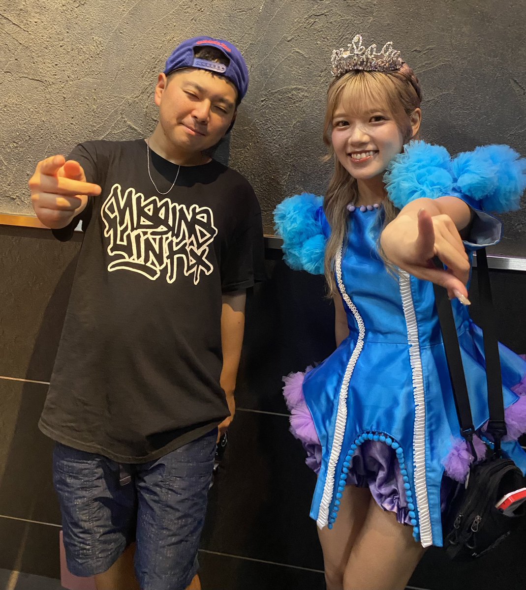 sickspinkicker's tweet photo. ほぼ毎週野外フェスが開催される今夏の準備期間として慎重になるべき6月だけど、そもそも夏フェス(ライムライトの部分)にエントリーできず終いを予期してマイペースに過ごしています🌧️ https://t.co/QXJIcmam6D
