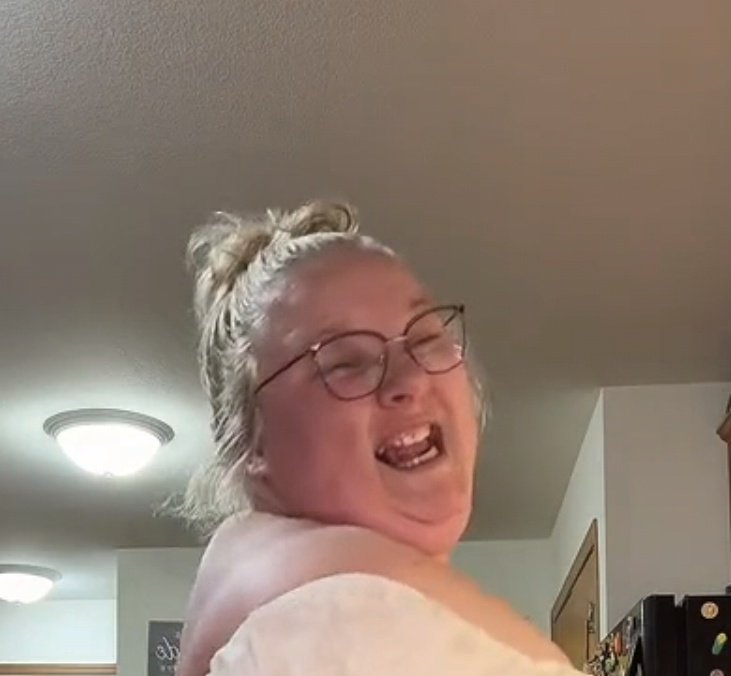 birdyskinnn's tweet photo. They looove to act like they dont care and are badass, then the next post is them crying about "discrimination" and being jealous of skinny people

#fatspo #obesespo #whalespo #obese #fatty #morbidobesity #pigspo #edtwt https://t.co/zXT3AY6ziH