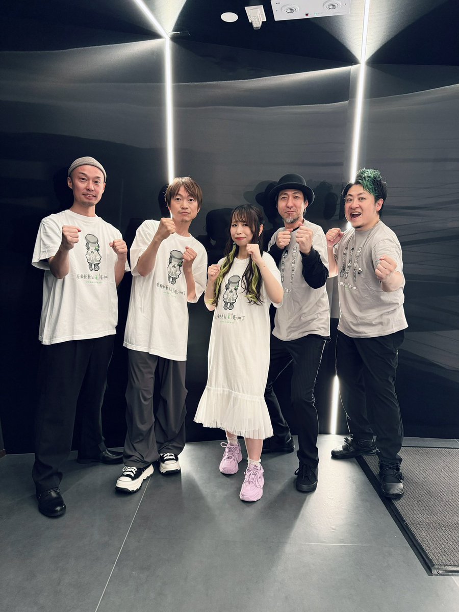 yanaginagi_info's tweet photo. 4月4日から始まった『やなぎなぎ ライブツアー2026 Green Light』愛知、大阪、台北、東京、ソウル、香港の6か所を周り本日ツアーを無事に終えることができました！

“不思議な夢を巡り 真実を照らす物語”はどうでしたか？？
みなさんのトクベツな光が素敵に輝いて、公演ごとにそれぞれ違った物語が生まれたように思います🔦

本当にありがとうございました🟩
---
4月4日開始的『yanaginagi live tour 2026 Green Light』愛知、大阪、台北、東京、首爾、香港的六地巡演今天順利圓滿落幕！

“穿梭於不可思議的夢境 照亮真實的故事”大家覺得怎麼樣呢？？
大家的獨一無二的光芒都閃耀得格外美麗，讓每一場演出都誕生了截然不同的故事🔦

真的非常感謝大家🟩
---
4월 4일부터 시작된 『yanaginagi live tour 2026 Green Light』
아이치, 오사카, 타이베이, 도쿄, 서울, 홍콩 등 6개 도시를 순회하며 오늘 무사히 투어를 마칠 수 있었습니다!
“신비로운 꿈을 거닐며 진실을 비추는 이야기”는 어떠셨나요??
여러분의 특별한 빛이 아름답게 반짝여서, 매 공연마다 각기 다른 이야기가 만들어진 것 같아요🔦
정말 감사했습니다🟩

#やなぎなぎ
#yanaginagi
#GreenLight