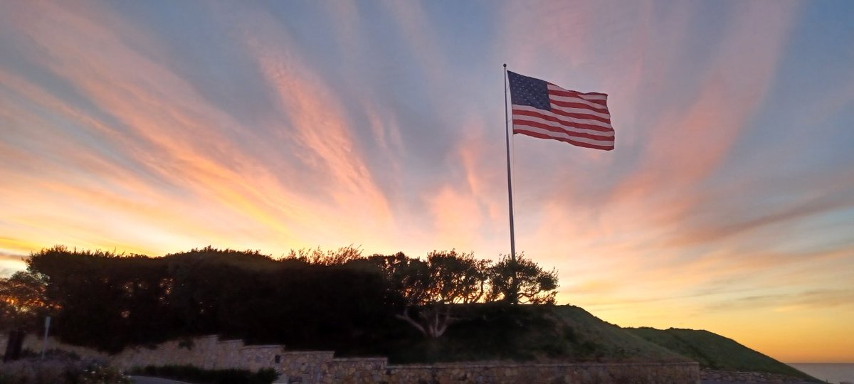 TrumpGolfLA's tweet photo. Today, we honor the symbol of our nation’s unity, and freedom. The American flag represents the sacrifices made by countless individuals who fought for our rights and liberties. #flagday #trumpla #trumpgolfla https://t.co/8J2QaLfq3F