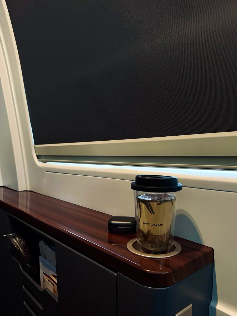 futurenamemn's tweet photo. なんだか自分も歳をとってきたなって感じるよ。毎日サプリを飲んで、体に必要なものを補ってあげないといけなくなっちゃった。😂 https://t.co/9MZ6pQBEHy