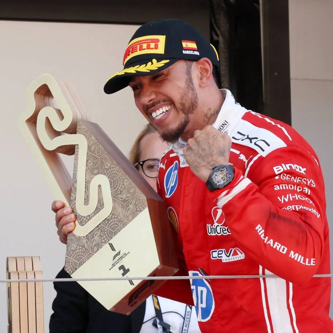 blog_formula1's tweet photo. O início de um sonho / Deu tudo certo https://t.co/5GEHEdeU9p
