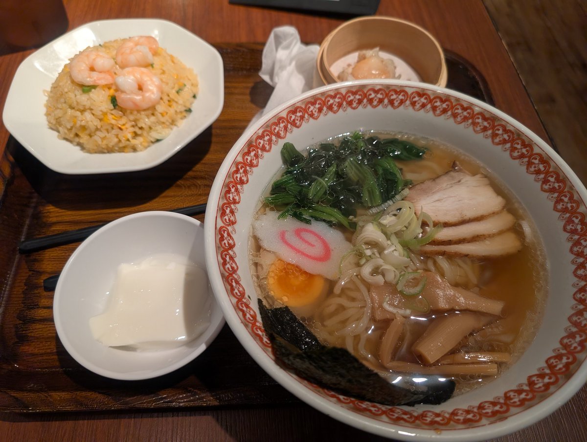 tiru2mu's tweet photo. 今日のGood
朝散歩した
時間通り行動できた
佐野ラーメンを食べれた
連絡先の交換を積極的にできた
家に帰ってこれた
打合せに参加できた
報告を上げれた https://t.co/X4HrM83Mu4