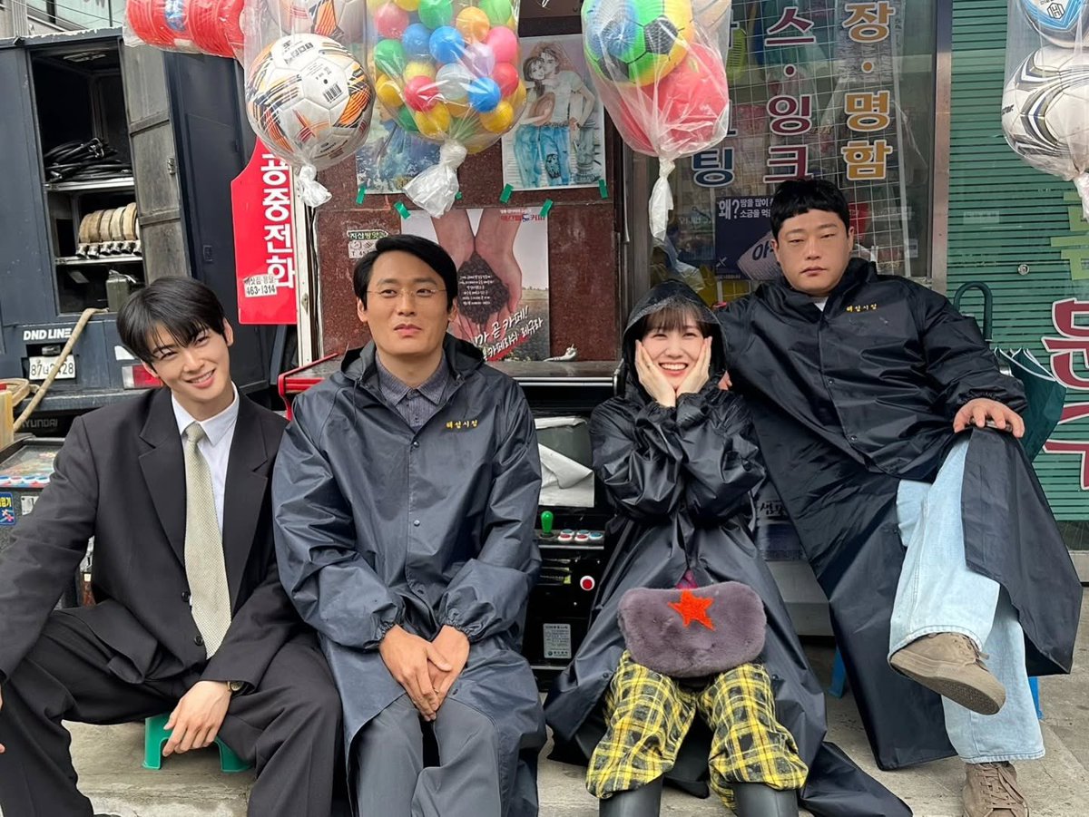 deareunbin94's tweet photo. 사부작사부작 행복해져라🤟🏻🩷 https://t.co/QvdkK2I8X6