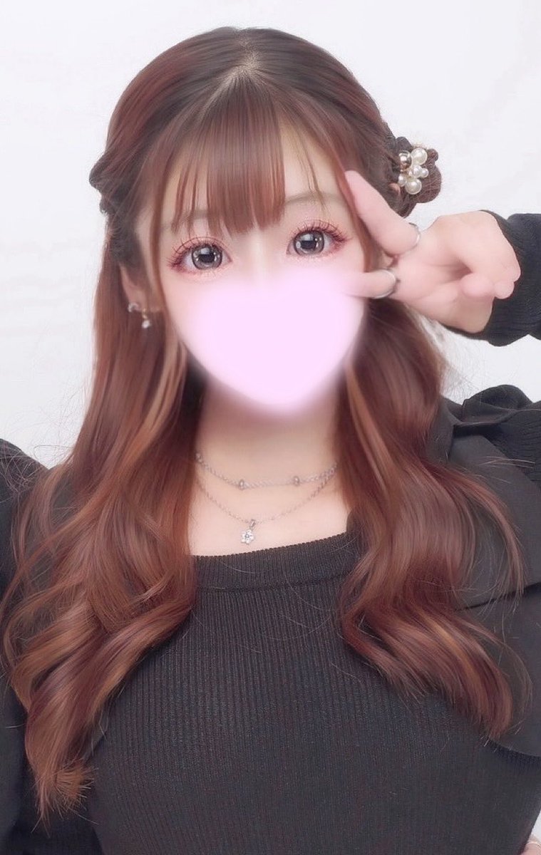 yuna_i02's tweet photo. めちゃくちゃ久しぶりに荒野募集します𝜗𝜚.˚⋆
下手なので遊ぶ時は多めに見てください

♡でお迎え行きます!!
#荒野行動 
#荒野行動してる人と繋がりたい 
#荒野行動フレンド募集 
#荒野女子
#荒野行動フレンド募集中 https://t.co/hj4v8uWIKo