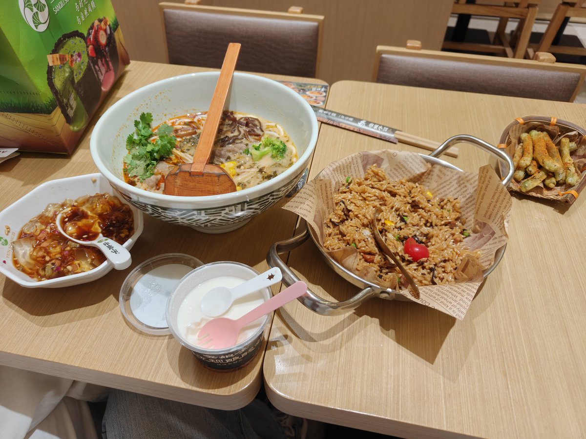 随时随地为你报时 tweet media