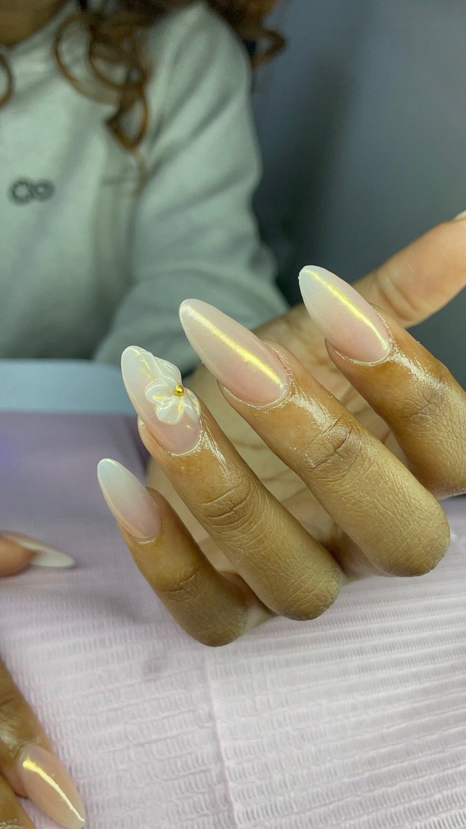 BihStephan98483's tweet photo. Nailsbysteph in Braamfontein 28 Biccard street directly opposite Pedros upstairs shop 14 WhatsApp/call 0710795191 for your appointments please like and retweet 🙏🙏🙏 https://t.co/cQQ5sMNCwX