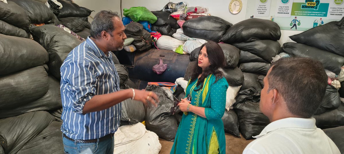 txcindia's tweet photo. ♻️ Transforming Textile Waste into Sustainable Value! ✨

Smt. Vrunda Manohar Desai, IRS, Textile Commissioner, Government of India, Mumbai, visited Punarvastra Goa at Harvale, Sanquelim on 14 June 2026. Operated in collaboration with Sampurn(e)arth Environment Solutions, Punarvastra transforms textile waste into value-added products through recycling and upcycling.

During the visit, she reviewed the centre’s manufacturing processes, sustainability initiatives, and circular economy practices. She interacted with the artisans and management team and studied the centre’s revenue generation model, gaining insights into its economic sustainability and scalability.

Smt. Desai appreciated Punarvastra’s efforts in reducing textile waste while creating livelihood opportunities, highlighting the importance of sustainable and inclusive growth in the textile sector.

#TextileCommissionerIndia #TextileCommissionerMumbai #SustainableTextiles #CircularEconomy #TextileRecycling #Upcycling #WasteToWealth #ViksitBharat