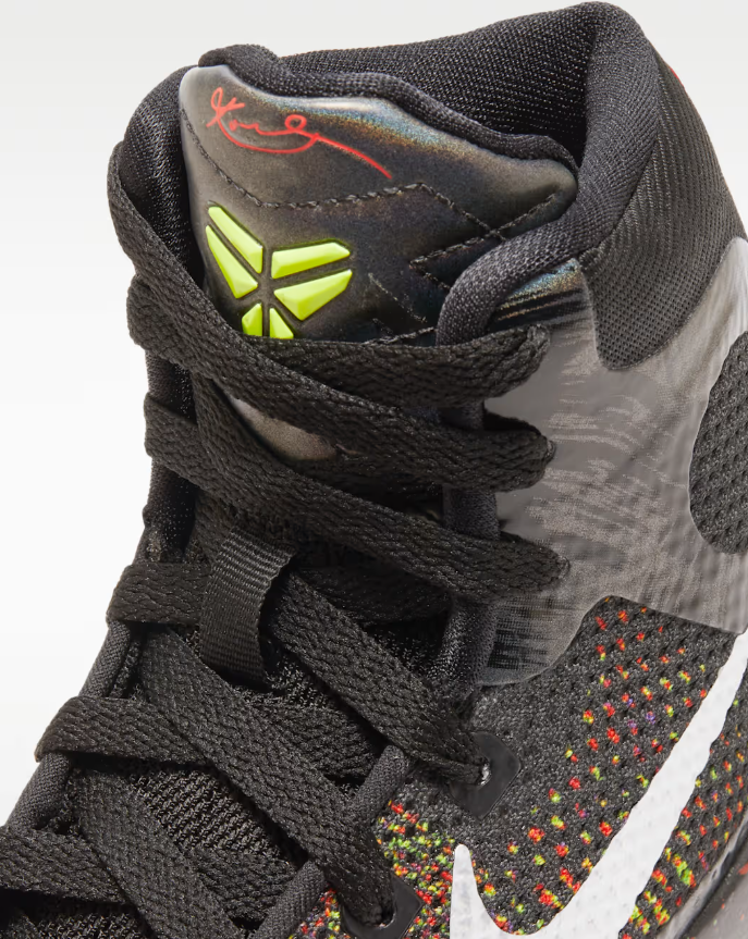 solefed's tweet photo. Deal $112 + FREE shipping - GS Nike Kobe 9 Elite 'Masterpiece'. Retail $140 #Ad 

Use code SUMMER
> https://t.co/4eeXbB9cIe https://t.co/AsB5W8oDFZ