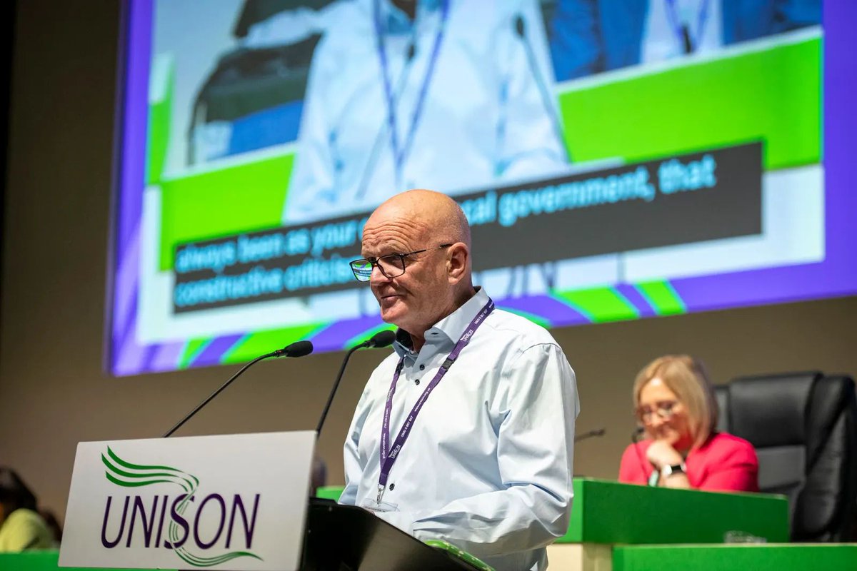unisontheunion's tweet photo. ‘Organise, organise, and when you’ve finished organising, organise.’

Glen Williams opens UNISON local government conference by calling on conference activists to sign the NJC pledge #ulgc26
https://t.co/6lLFcSO1cW https://t.co/d6qPEtH2oM