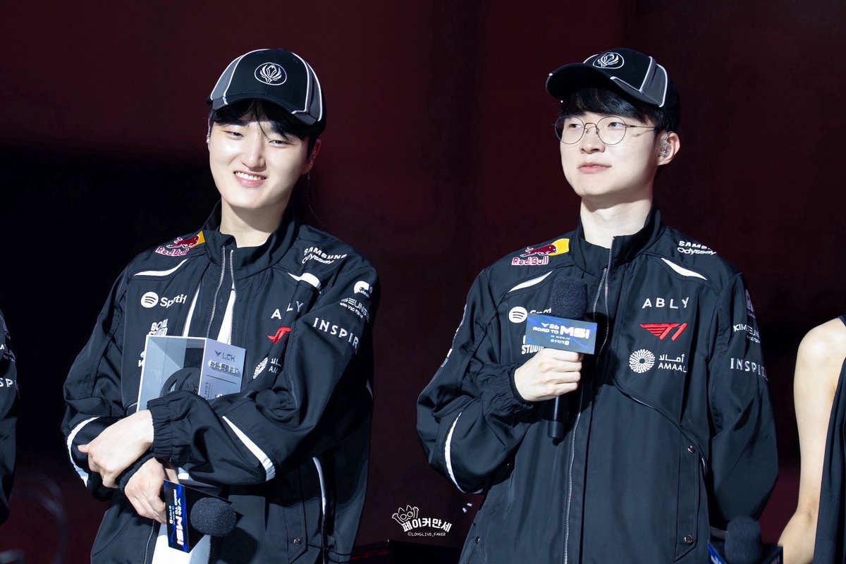 LONGLIVE_FAKER's tweet photo. 260614 RTM vsGEN

🐈‍⬛ 저는 페이즈 선수가...페이커의 라이즈가 잘한 것 같습니다.

#Faker #페이커
#Peyz #페이즈 https://t.co/ixdNsXofyH