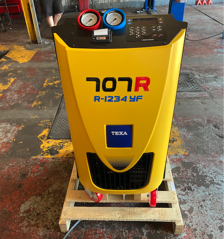 JimSteelGarages's tweet photo. Make sure you can stay cool when the nice summer weather arrives with an Air Conditioning service and re-gas. https://t.co/PeVUkJvRUW https://t.co/ysfEHbeXeL