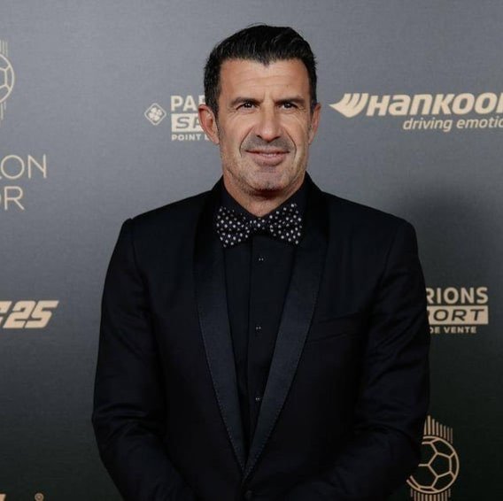 fcbfn_live's tweet photo. 🗣️🇵🇹 Luís Figo:

"Messi is the best player in history. If he were Portuguese, we would have already won at least one World Cup." 🏆🐐🇦🇷❤️ https://t.co/ele6ydbloR