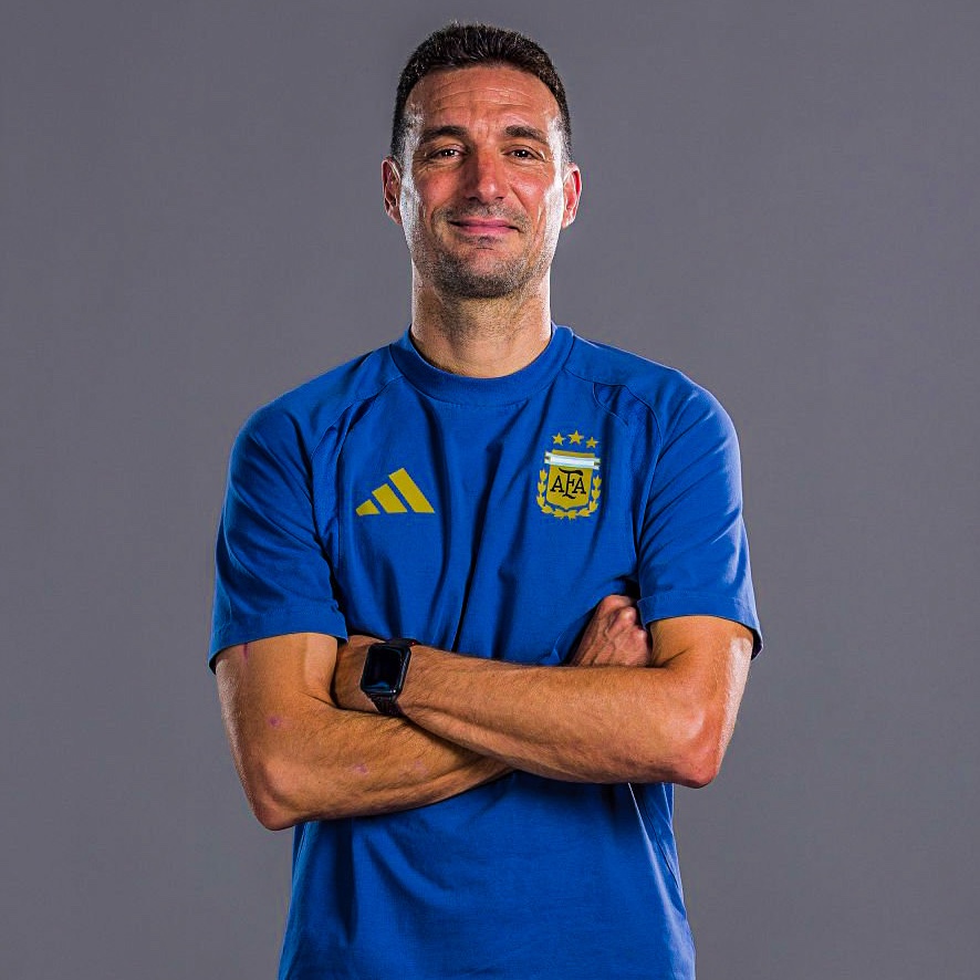 eurofootcom's tweet photo. 🇦🇷 ARGENTINA vs AUSTRIA 🇦🇹 

This will be a fascinating tactical battle. Lionel Scaloni vs Ralf Rangnick. 🧠 https://t.co/nZFaDlVqiK