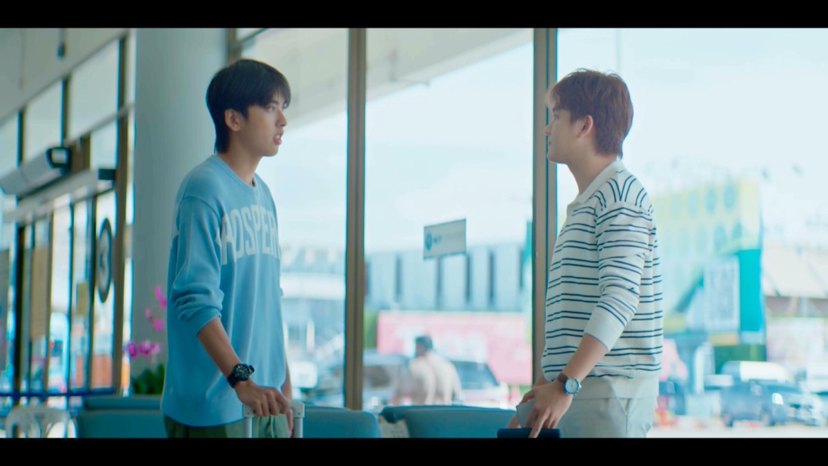 oneyearseries's tweet photo. เอ้าา จะได้เจอกันไหมเนี่ยคุณพี่
ONE YEAR
#OneYearEP8 https://t.co/SqRIj90Rtt