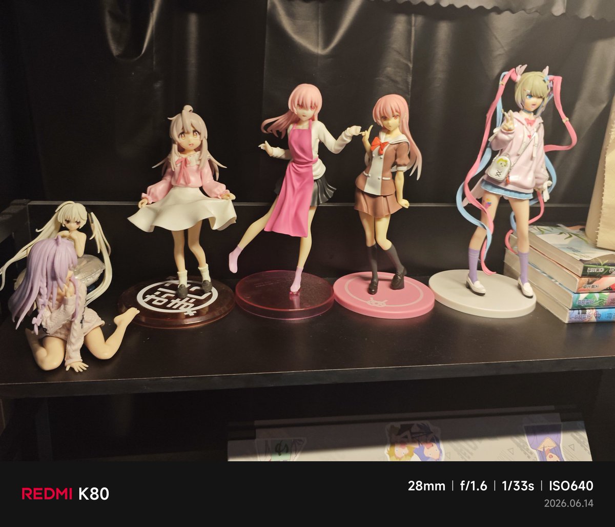 SyRen19672's tweet photo. @hatakenjiro 先生の作品を支持する恋愛物語をもっと更新してほしい，作者が売れますように https://t.co/4IRTNCQmQb