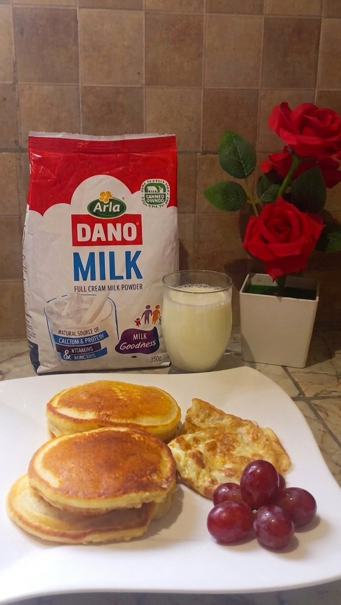 omalishank's tweet photo. Pancakes, eggs, grapes, and a glass of Dano Milk. That’s how you start the day right. 
#DanoMilkStreak @danomilkng https://t.co/mdUBtLLDtk