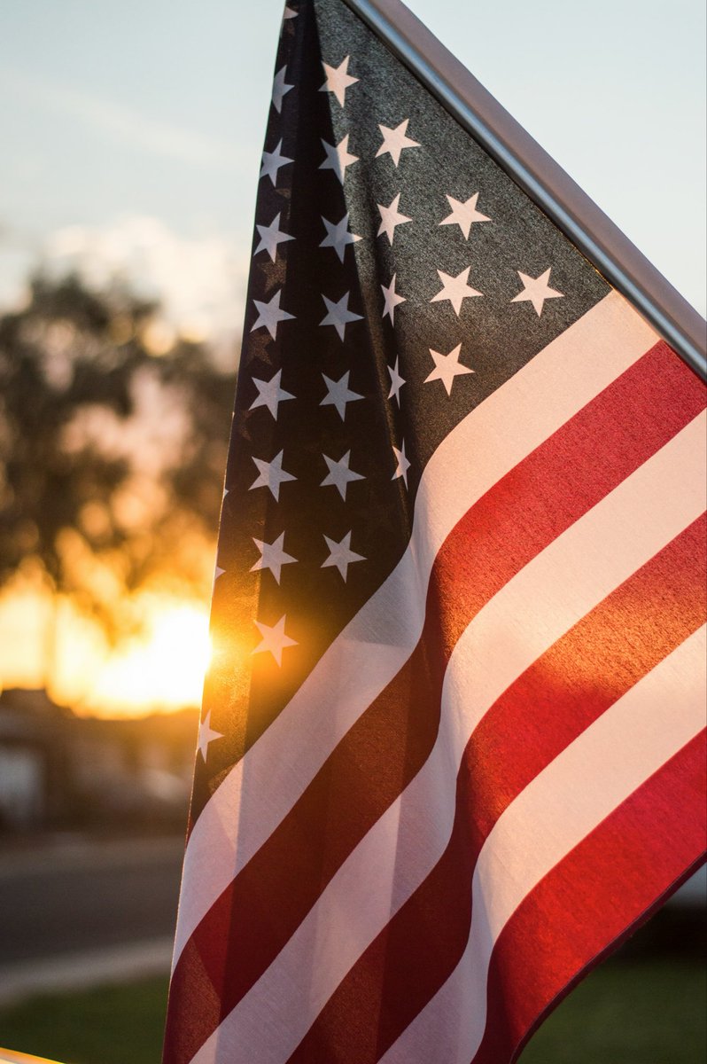 Mike_Pence's tweet photo. Old Glory Always Inspires! 
Happy Flag Day America!🇺🇸 https://t.co/VPgsCkgeug